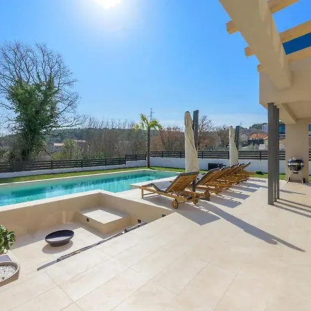 Villa Sara Di By Istrialux *