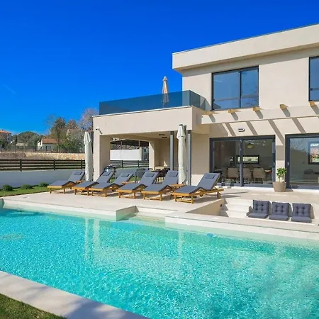 Villa Sara Di By Istrialux *